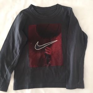 NIKE Top